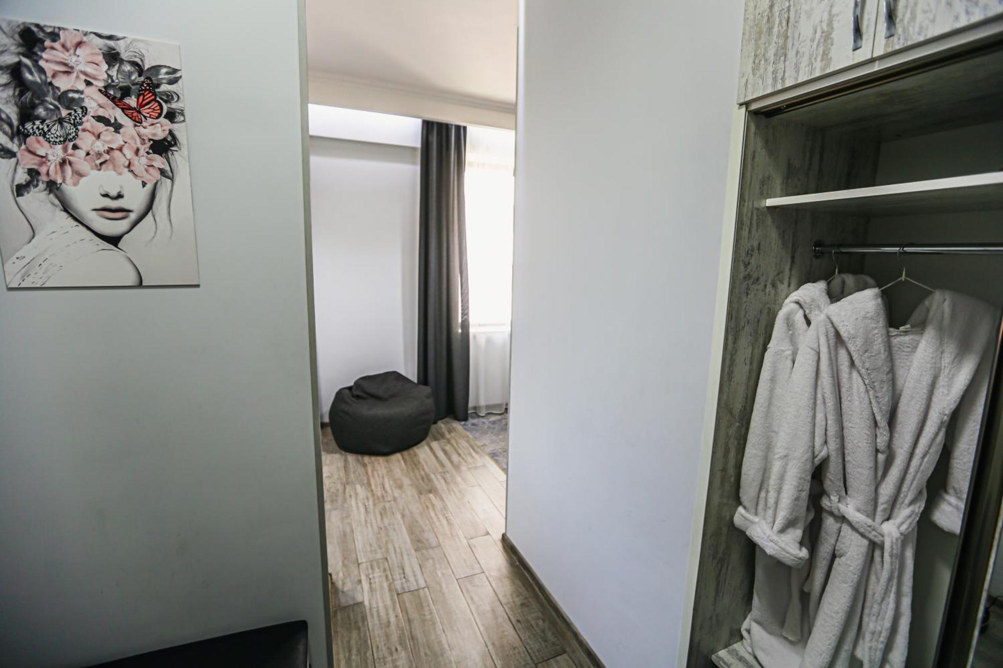 L&L. Apartment เยเรวาน ภายนอก รูปภาพ
